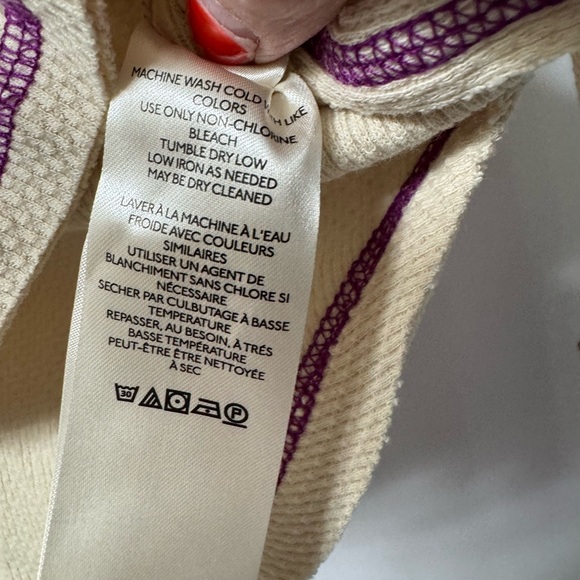 Free People Top, XS, Tan and Burgundy Stitching, Long Sleeves, Raglan NWOT - Picture 15 of 15